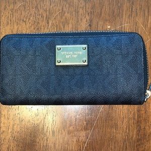 Michael Kors black wallet